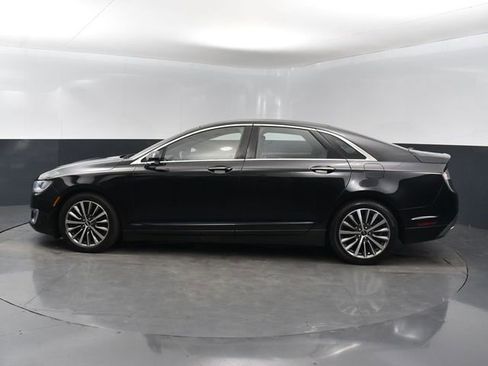 Used 2018 Lincoln MKZ Select w/ Select Plus Package AWD/4WD image 2