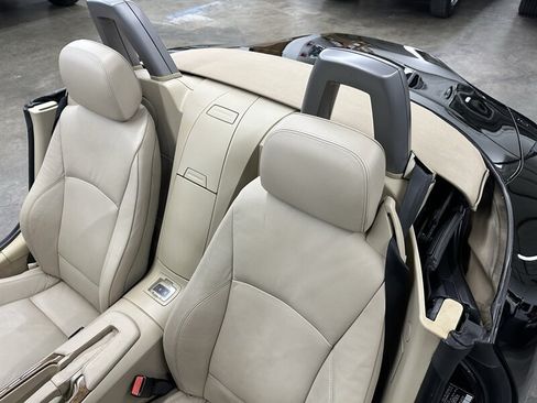 Used 2006 BMW Z4 3.0i RWD image 23