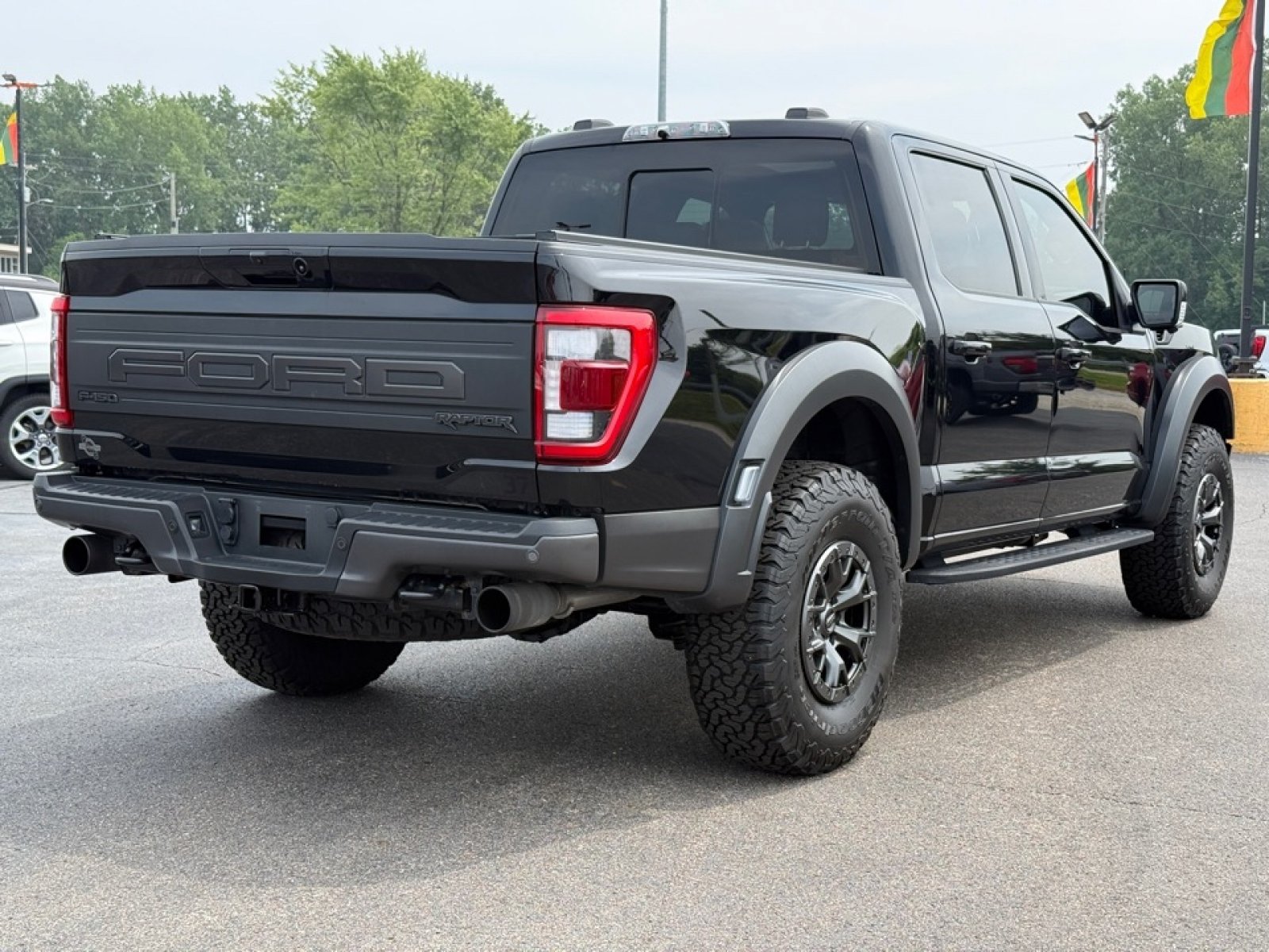 Used 2021 Ford F150 Raptor w/ Raptor 37 Performance Package AWD/4WD image 8