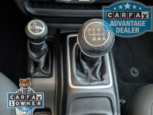 Used 2018 Jeep Wrangler Sport AWD/4WD image 11