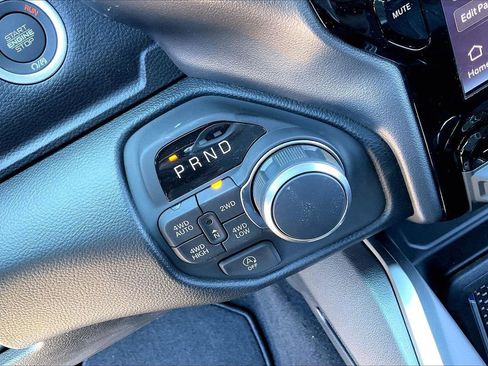 New 2026 RAM 1500 Big Horn AWD/4WD image 26