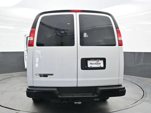 Used 2024 Chevrolet Express 3500 LS RWD image 44