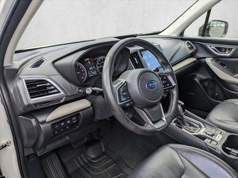 Used 2023 Subaru Forester Limited AWD/4WD image 10