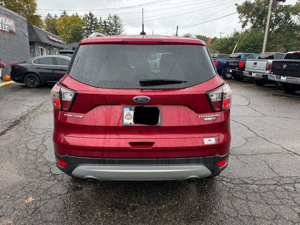 Used 2017 Ford Escape Titanium AWD/4WD image 4