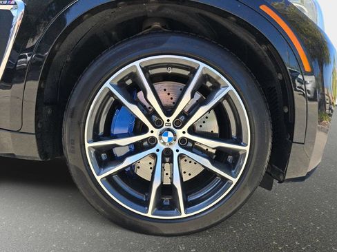 Used 2017 BMW X6 M AWD/4WD image 36