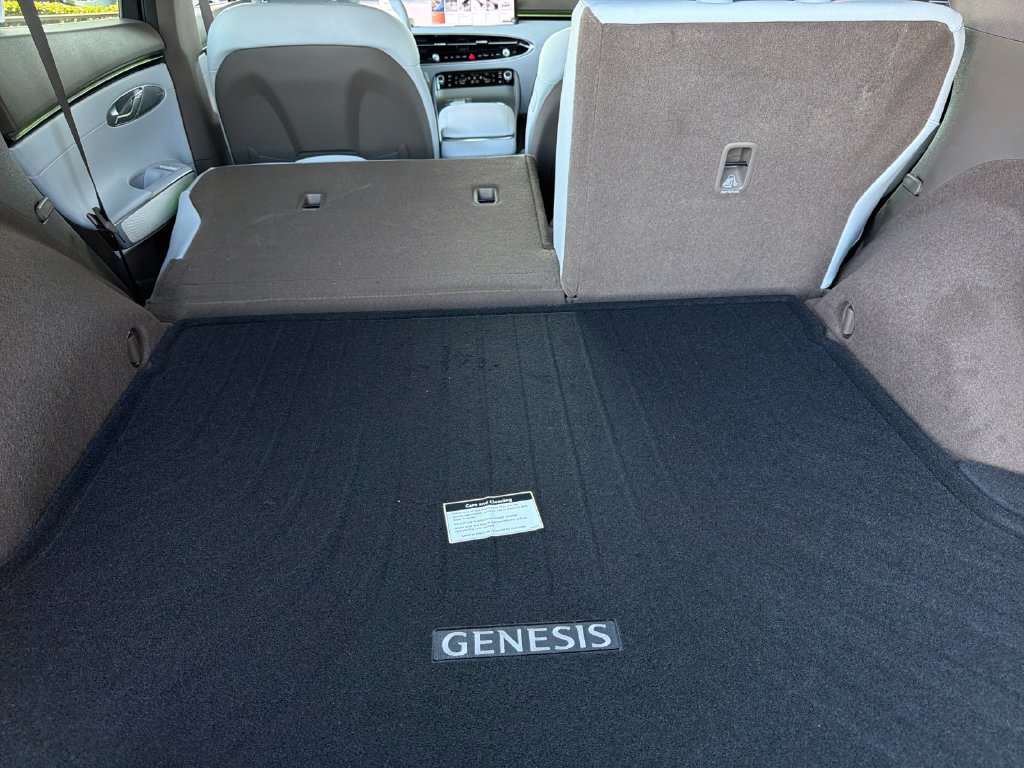 New 2026 Genesis GV70 2.5T Advanced AWD/4WD image 15