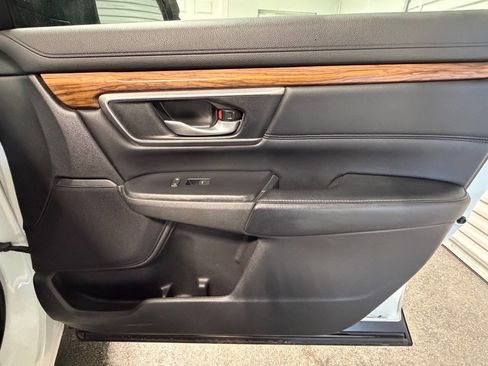 Used 2018 Honda CR-V EX-L image 19