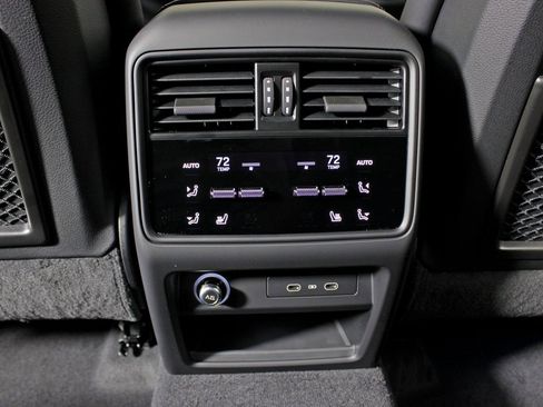 New 2026 Porsche Cayenne S image 36