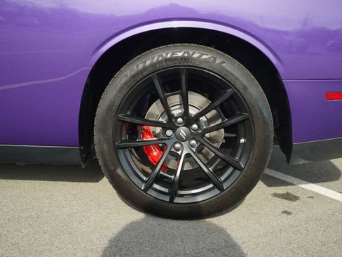 Used 2023 Dodge Challenger R/T w/ Plus Package image 37