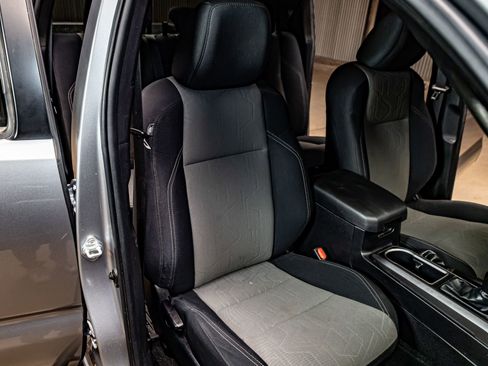 Used 2023 Toyota Tacoma TRD Sport image 22