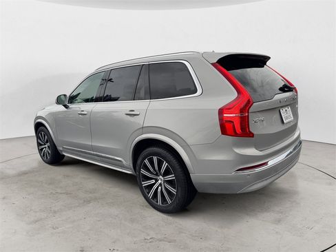 Certified 2024 Volvo XC90 B5 Core w/ Climate Package image 3