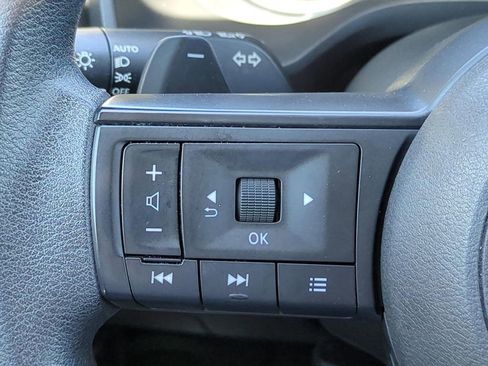 Certified 2023 Nissan Rogue S image 29