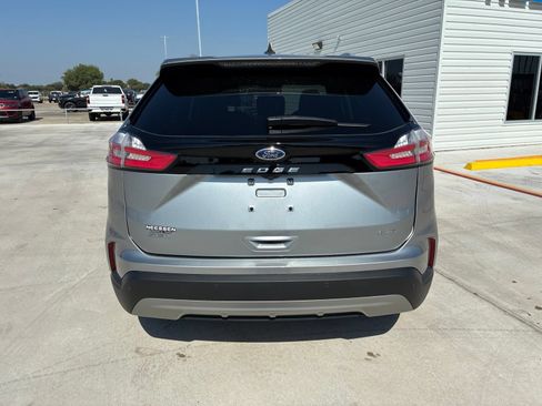 Used 2024 Ford Edge SEL w/ Convenience Package AWD/4WD image 6