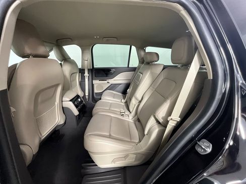 Certified 2023 Lincoln Aviator 2WD image 26
