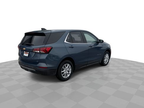 Certified 2024 Chevrolet Equinox LT w/ LPO, Floor Liner Package image 8