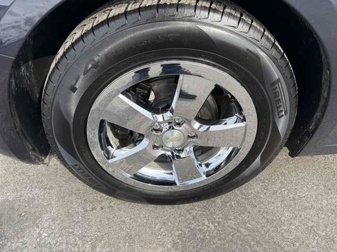 Used 2016 Chevrolet Cruze LS image 8