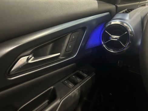 Used 2024 Chevrolet Equinox EV LT image 20