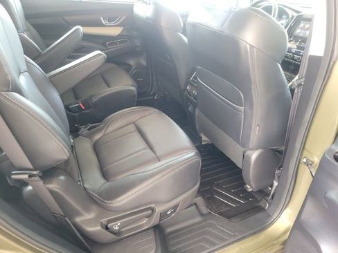 Used 2022 Subaru Ascent Touring AWD/4WD image 12