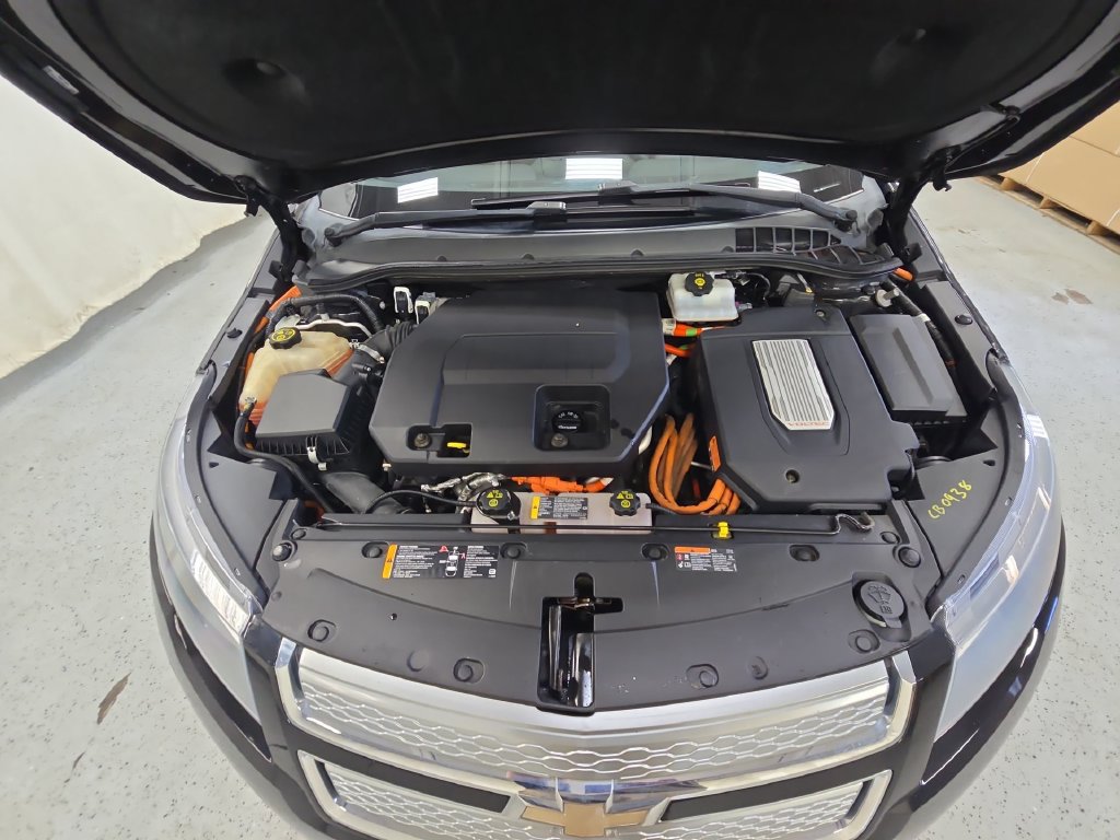 Used 2014 Chevrolet Volt FWD image 38