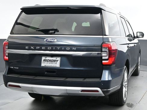 Used 2022 Ford Expedition Limited image 6