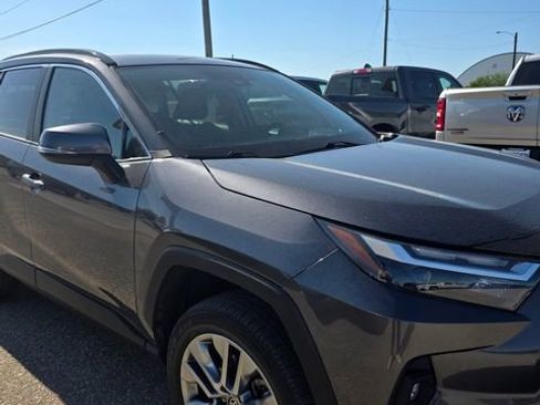 Used 2023 Toyota RAV4 XLE Premium AWD/4WD image 4