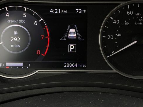 Used 2025 Nissan Versa SV FWD image 34