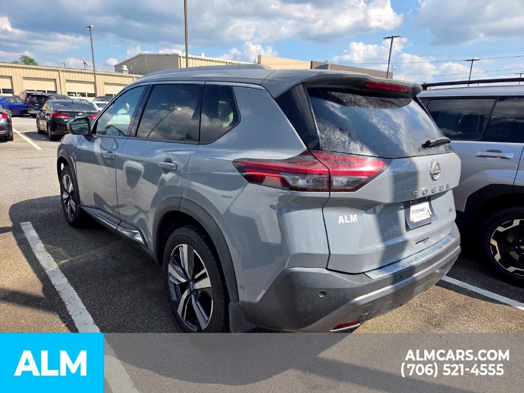 Used 2023 Nissan Rogue SL w/ SL Premium Package FWD image 8