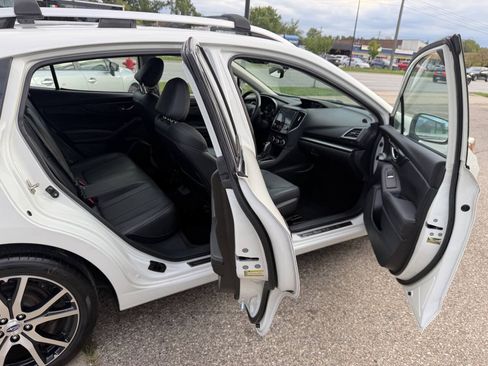 Used 2017 Subaru Impreza 2.0i Limited AWD/4WD image 14