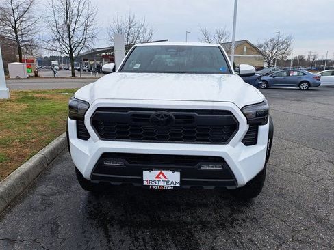 New 2026 Toyota Tacoma TRD Off-Road image 3