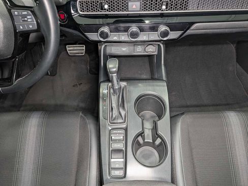 Used 2023 Honda Civic Sport image 19
