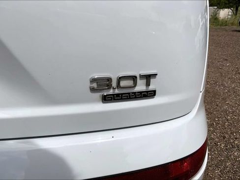Used 2018 Audi Q7 3.0T Prestige AWD/4WD image 31