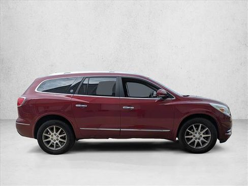 Used 2017 Buick Enclave Leather image 4