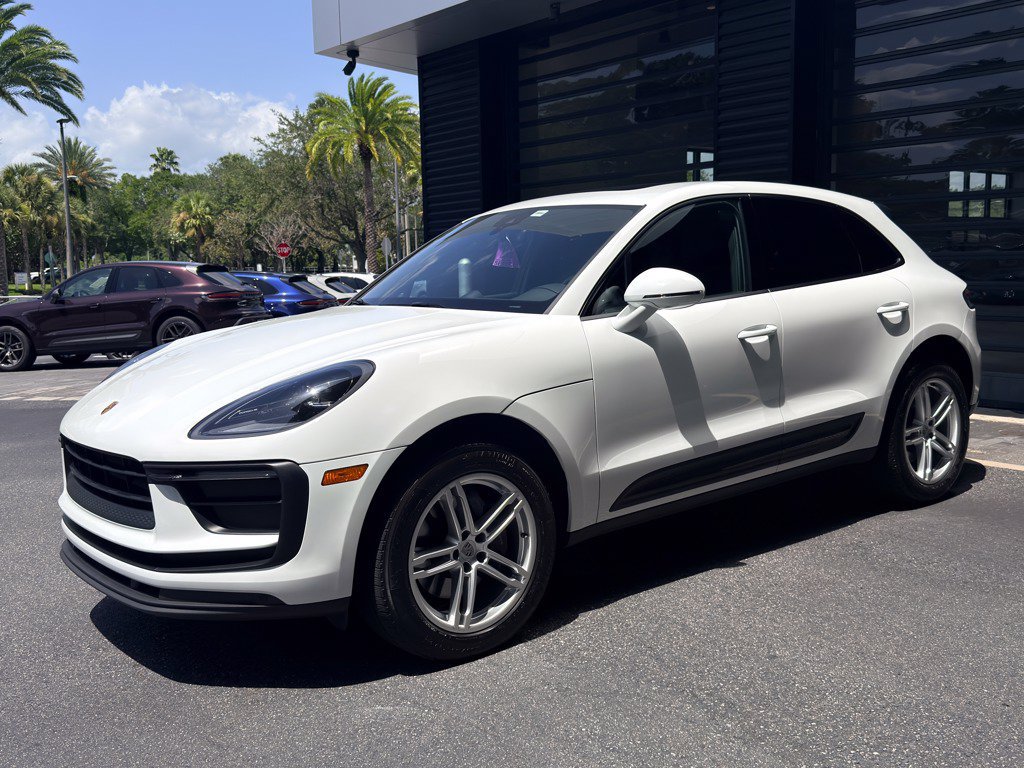 Used 2022 Porsche Macan AWD/4WD 360° Tour