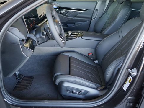 New 2026 BMW 530i 530i w/ M Sport Package image 11