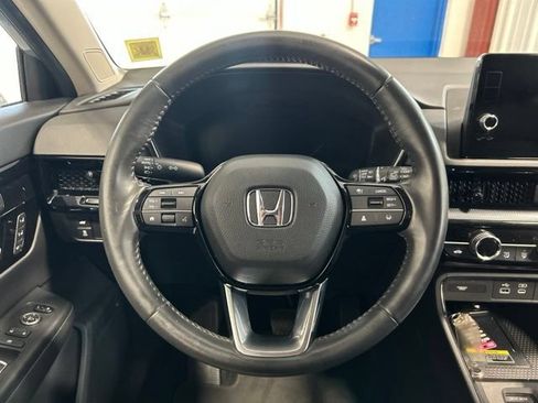 Used 2023 Honda CR-V EX-L image 17
