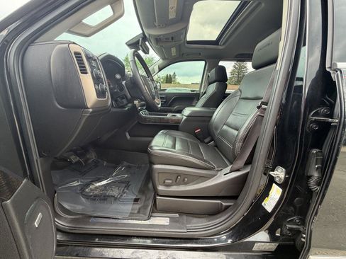 Used 2015 GMC Sierra 2500 Denali w/ Duramax Plus Package AWD/4WD image 11
