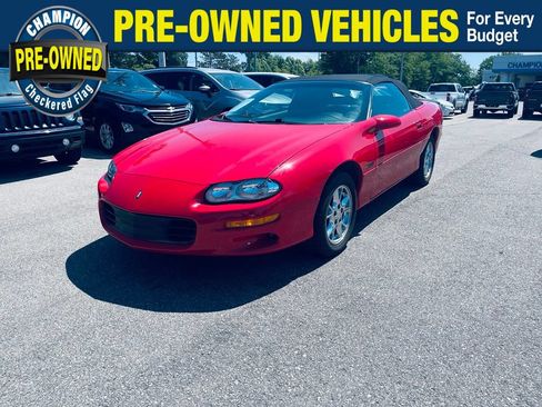 Used 2002 Chevrolet Camaro Z28 RWD image 1