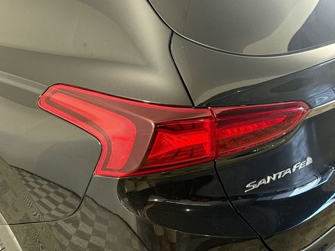 Used 2020 Hyundai Santa Fe Limited image 36
