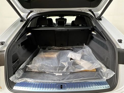 New 2026 Audi Q8 Premium Plus image 26