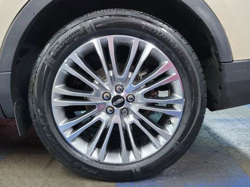 Used 2018 Lincoln MKX Reserve w/ Driver Assistance Package image 67