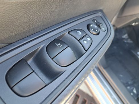 Certified 2024 Nissan Versa SV w/ Trunk Package image 16