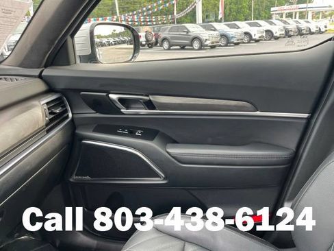 Used 2025 Kia Telluride SX Prestige X-Line AWD/4WD image 32