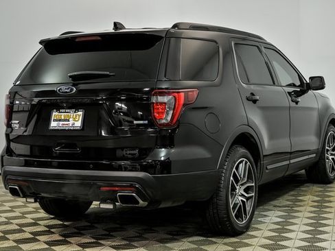 Used 2017 Ford Explorer Sport w/ Equipment Group 401A image 7