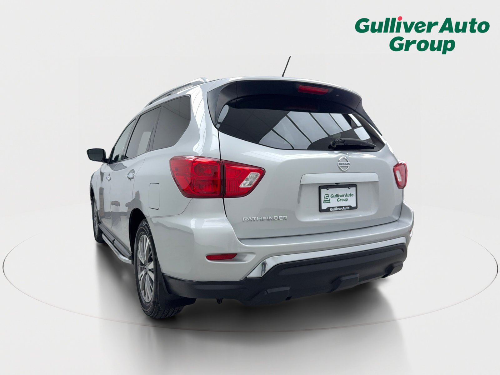 Used 2018 Nissan Pathfinder S FWD image 5