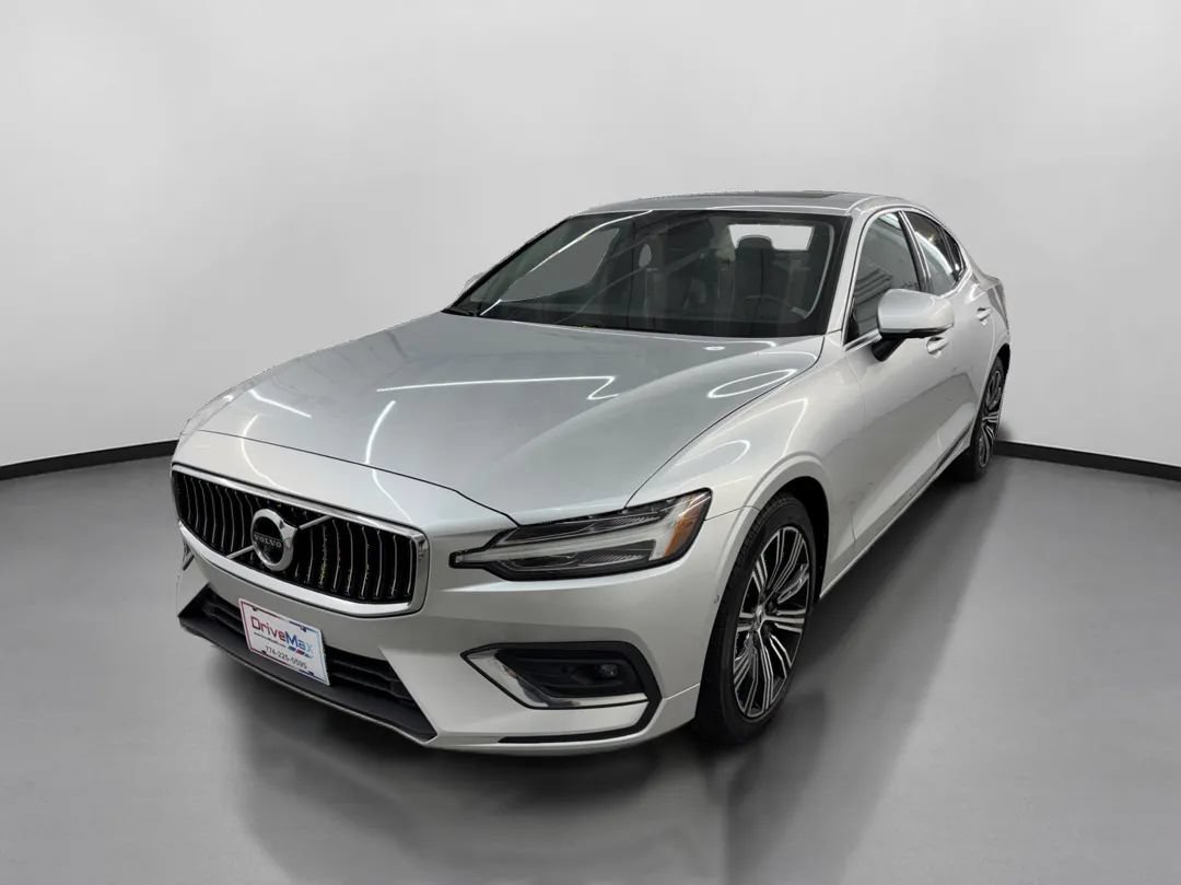 Used 2022 Volvo S60 B5 Inscription AWD/4WD image 4