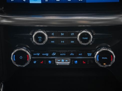 Certified 2023 Ford F150 Lariat w/ Equipment Group 502A High image 30