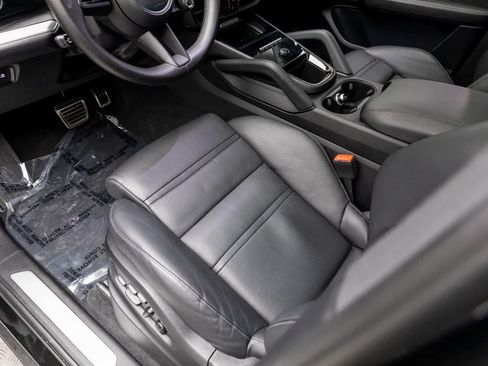 Used 2024 Porsche Cayenne S image 29