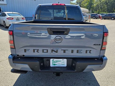 New 2026 Nissan Frontier SV w/ All-Weather Content Package AWD/4WD image 7