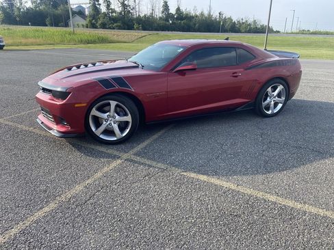 Used 2015 Chevrolet Camaro SS w/ LPO, Black Appearance Package RWD image 1