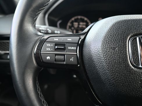 Used 2025 Honda Civic Sport image 19